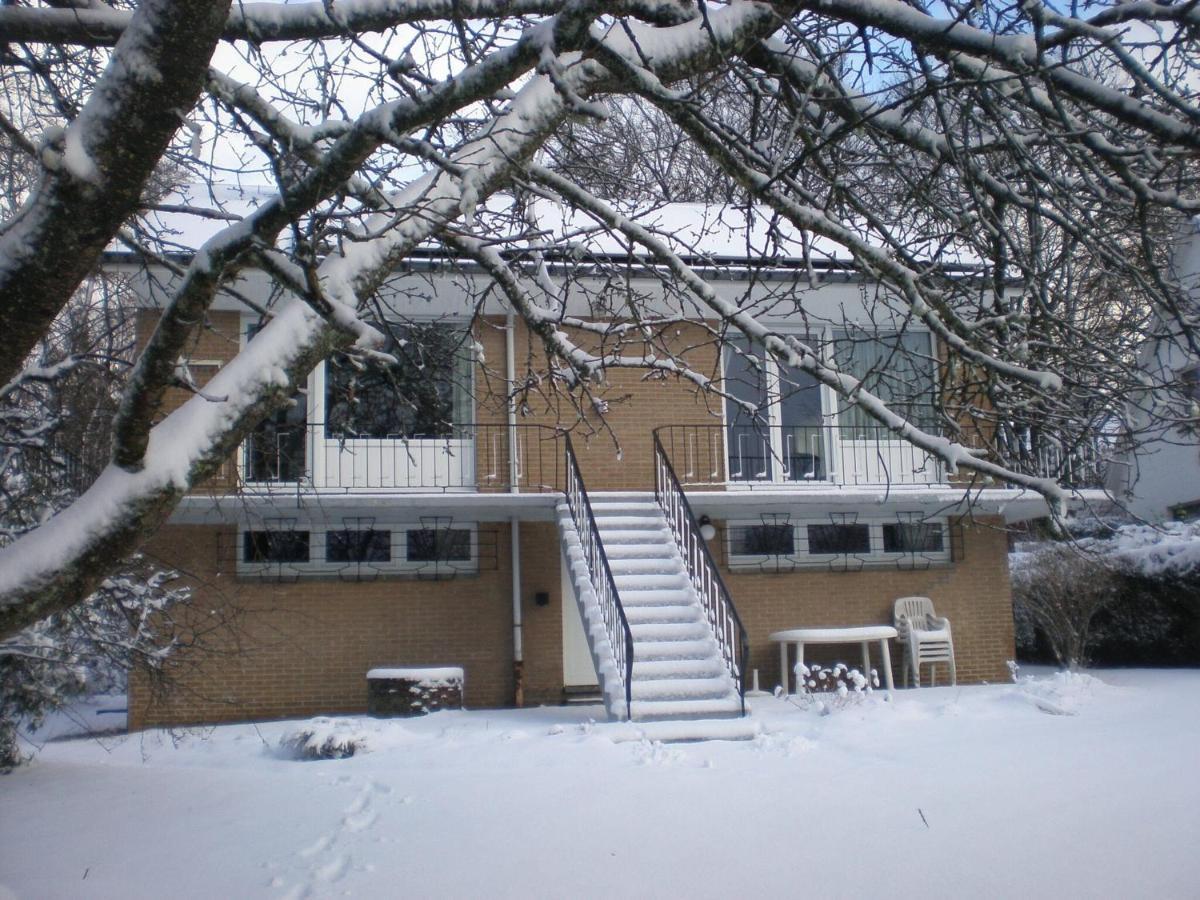 A Villa Perfectly Situated In Spa Between The Town Centre And The Forest Exterior foto